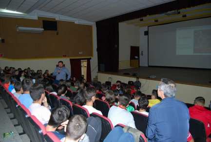 34501711_948677085307174_1086423865992675328_n